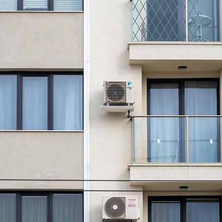 Sunny 1Bdr Apartment Near Center ソフィア エクステリア 写真